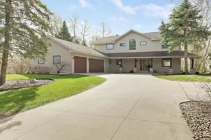 1636 Woodlawn Cir, Waconia, MN 55387 - Photo 106