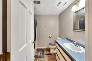 1825 3rd Ave NE, Owatonna, MN 55060 - Photo 28
