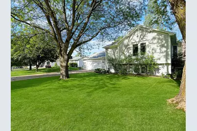 1825 3rd Avenue NE, Owatonna, MN 55060 - Photo 1