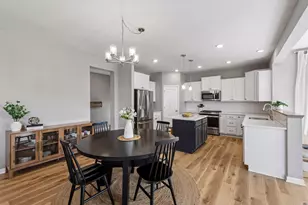 4669 Carnation Ct, Excelsior, MN 55331 - Photo 8