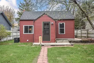 336 32nd Ave N, Saint Cloud, MN 56303 - Photo 1
