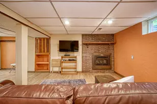 8801 Lakeview Rd, Bloomington, MN 55438 - Photo 22