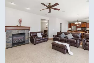 6241 Urbandale Lane N, Maple Grove, MN 55311 - Photo 10