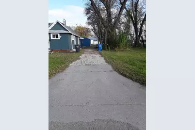 321 19th Street N, Fargo, ND 58102 - Photo 8