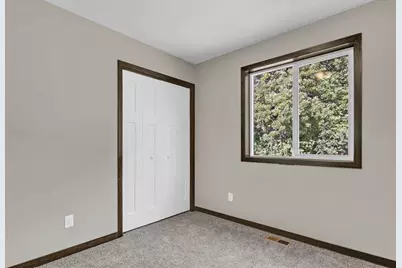 535 Maywood Avenue, Paynesville, MN 56362 - Photo 12