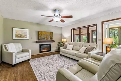 211 3rd Avenue SE, Norwood Young America, MN 55397 - Photo 8