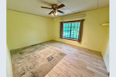 43381 State Highway 11, Roseau, MN 56751 - Photo 16