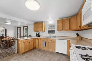 1805 E 8th St, Superior, WI 54880 - Photo 6