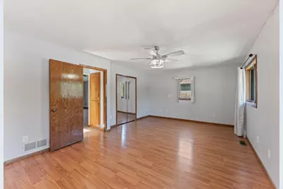 1889 Hamline Avenue N, Falcon Heights, MN 55113 - Photo 20
