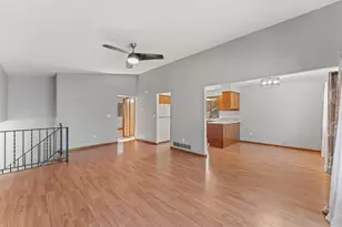 1889 Hamline Ave N, Falcon Heights, MN 55113 - Photo 10