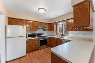 1889 Hamline Ave N, Falcon Heights, MN 55113 - Photo 14