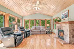 163 Skyline Dr, River Falls, WI 54022 - Photo 14