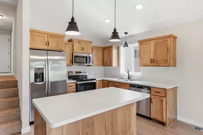 413 Bluebird Street, Mora, MN 55051 - Photo 6