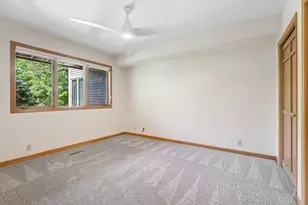 10420 Bluff Cir, Chaska, MN 55318 - Photo 30