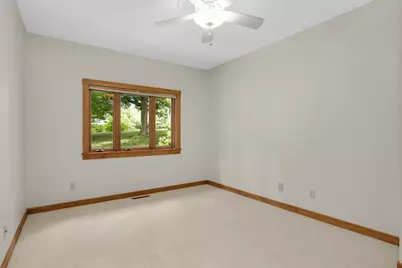 2120 Queensland Lane N, Plymouth, MN 55447 - Photo 52