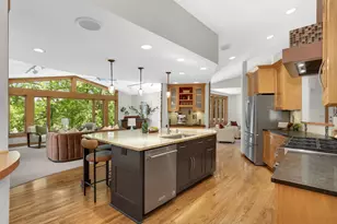 2120 Queensland Ln N, Plymouth, MN 55447 - Photo 6