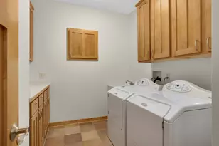 2120 Queensland Ln N, Plymouth, MN 55447 - Photo 50