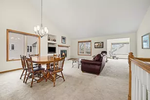 14602 Beverley Ln, Savage, MN 55378 - Photo 14