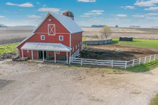 8332 440th Ave, Blue Earth, MN 56013 - Photo 6