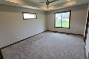 1309 18th St NE, Austin, MN 55912 - Photo 18