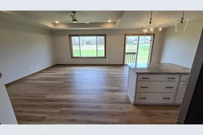 1309 18th Street NE, Austin, MN 55912 - Photo 16