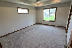 1309 18th St NE, Austin, MN 55912 - Photo 20