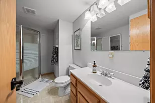 16930 Hanover Ln, Eden Prairie, MN 55347 - Photo 48