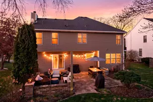 16930 Hanover Ln, Eden Prairie, MN 55347 - Photo 2