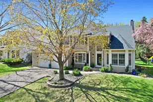 16930 Hanover Ln, Eden Prairie, MN 55347 - Photo 6