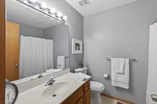 401 Leeward Trail, Woodbury, MN 55129 - Photo 12