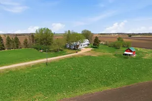 13291 Pony Rd, Belle Plaine, MN 56011 - Photo 8