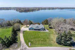 6106 Shamrock Dr, Madison Lake, MN 56063 - Photo 2