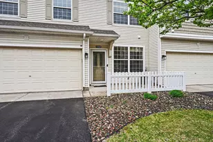 11212 Aberdeen St NE, Blaine, MN 55449 - Photo 2