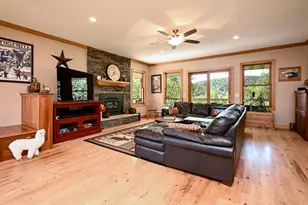 24242 Pfeiffer Hill Rd, Winona, MN 55987 - Photo 12