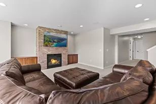 4428 Millstone Dr, Chaska, MN 55318 - Photo 38