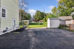 1049 7th St W, Saint Paul, MN 55102 - Photo 44