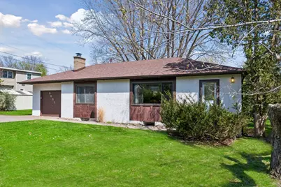 3001 Groveland School Road, Minnetonka, MN 55391 - Photo 2