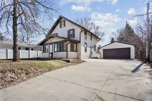 2805 W 76th St, Richfield, MN 55423 - Photo 2