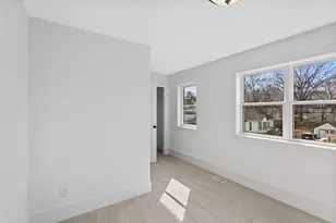 582 York Ave, Saint Paul, MN 55130 - Photo 18