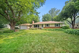 545 Miriam St, Mendota Heights, MN 55118 - Photo 1