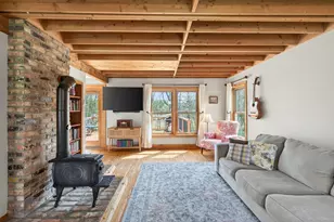 112231 Hutchins Ct, Chaska, MN 55318 - Photo 6