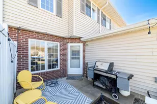 1211 Primrose Ln, Waconia, MN 55387 - Photo 4
