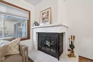 2010 Ridge Dr, Saint Louis Park, MN 55416 - Photo 4