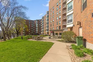 1425 W 28th St, Minneapolis, MN 55408 - Photo 22
