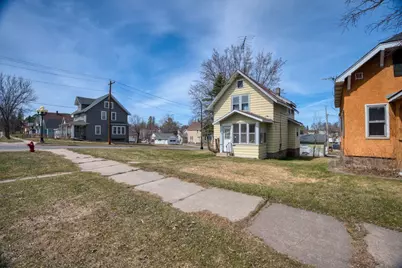 230 2nd Street NW, Chisholm, MN 55719 - Photo 8