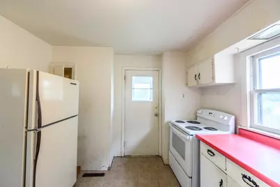 230 2nd Street NW, Chisholm, MN 55719 - Photo 8