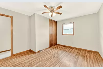402 Strathmore Lane SE, Rochester, MN 55904 - Photo 12