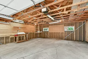 402 Strathmore Ln SE, Rochester, MN 55904 - Photo 6