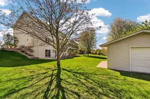 6012 Granite Dr NW, Rochester, MN 55901 - Photo 4