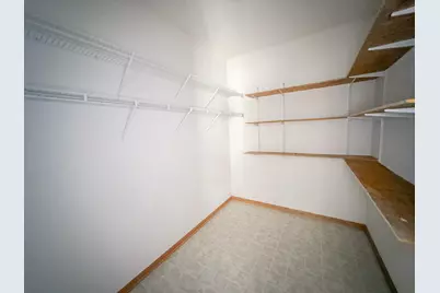 9201 Medicine Lake Road #307, Golden Valley, MN 55427 - Photo 20